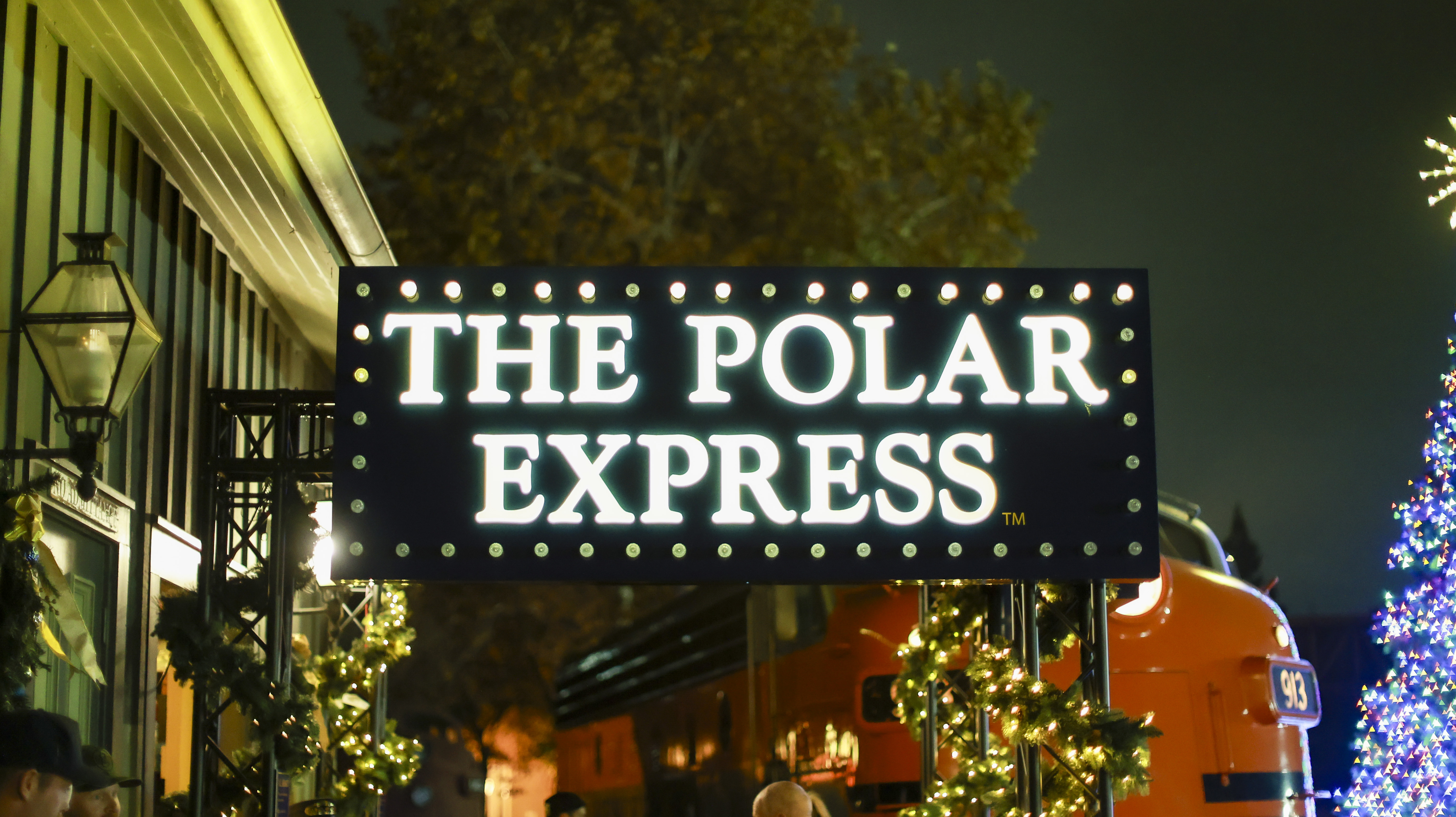 25 Polar Express 285